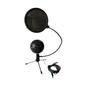 BLUE MICROPHONES Snowball iCE Versatile USB Microphone w/ Pop Shield Wind Screen